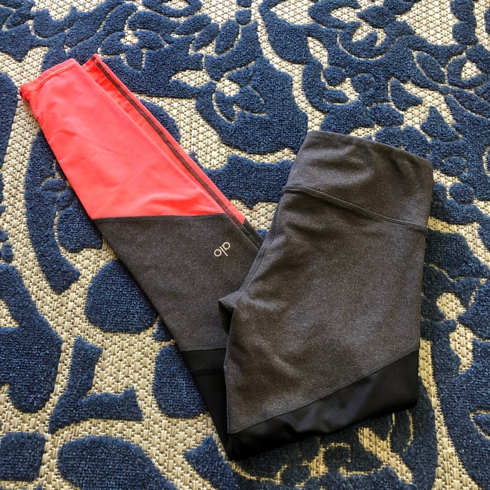 Alo Leggings
